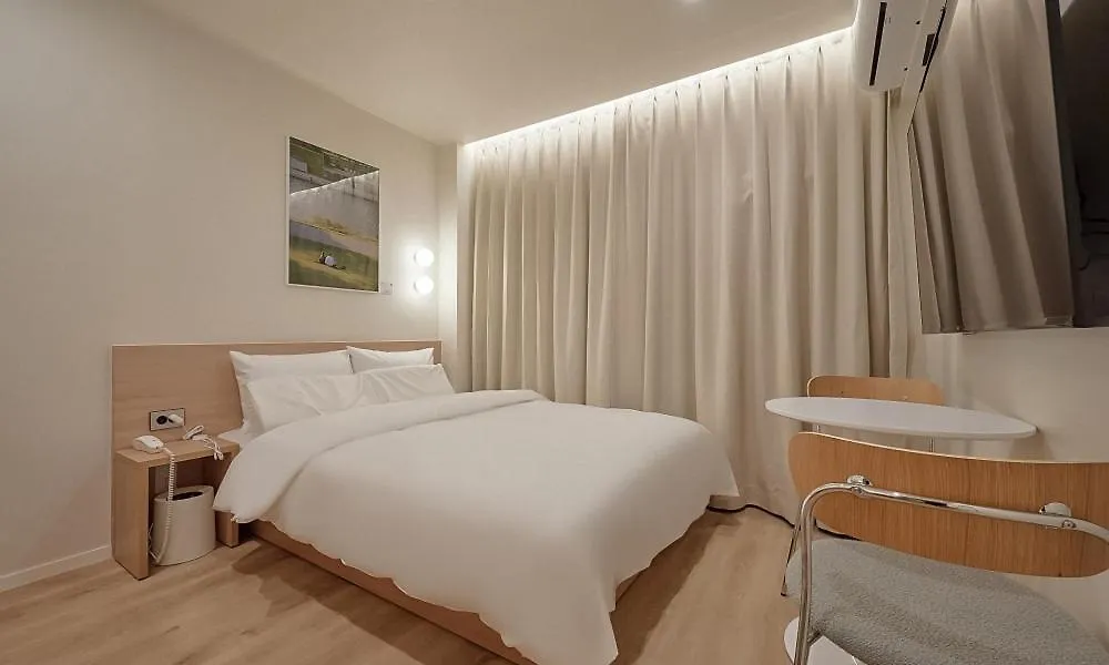 Maison De Centum Busan Hotel